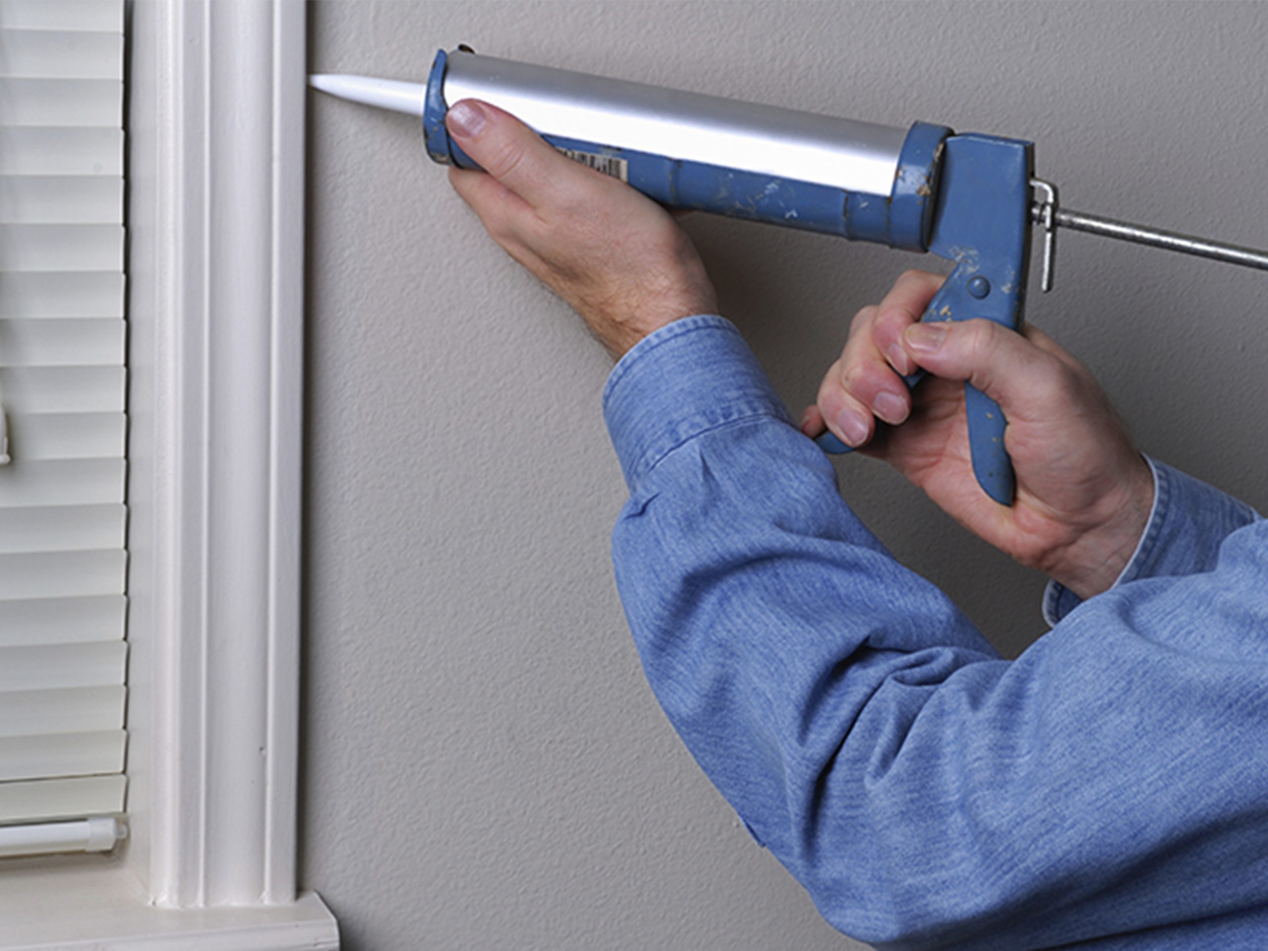 Caulking Service