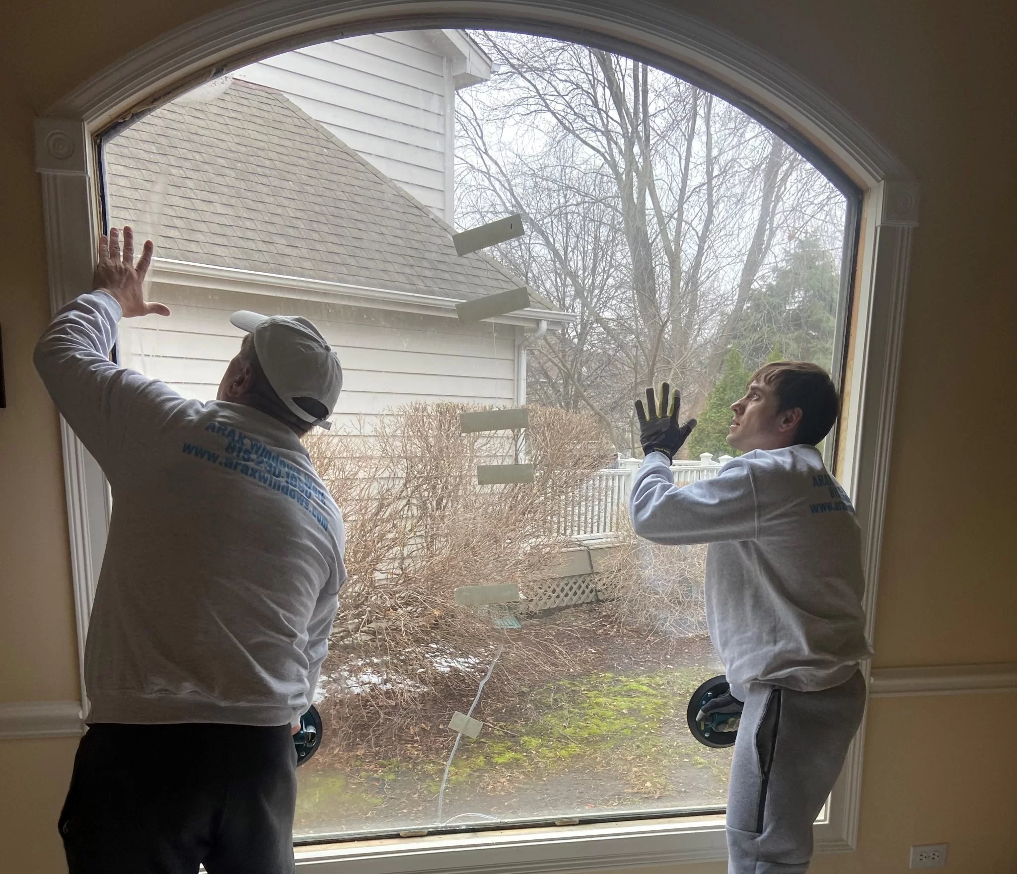 Glass-Replacement-Services-in-Deerfield-IL