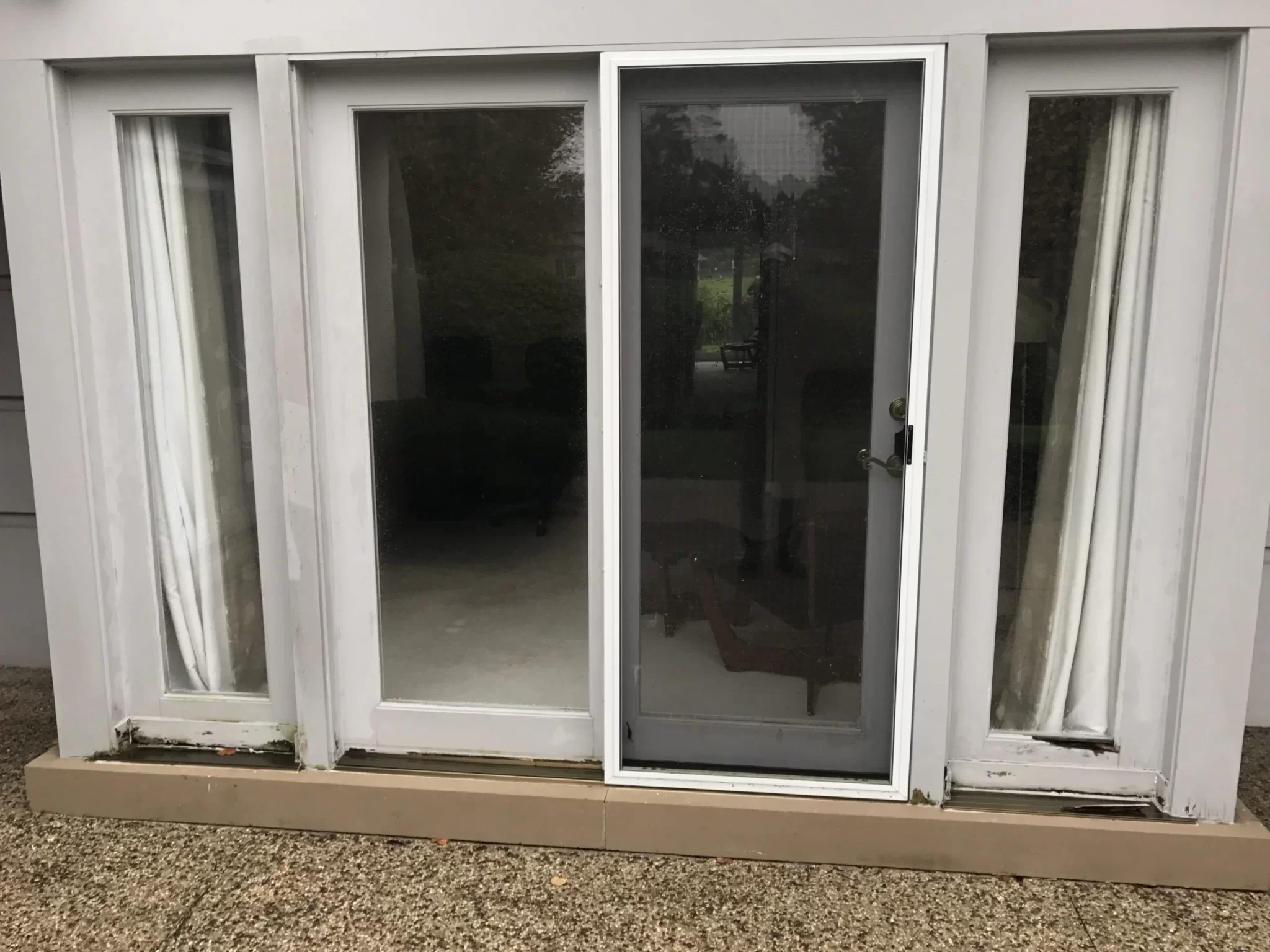 Patio door repair in West Chicago, IL