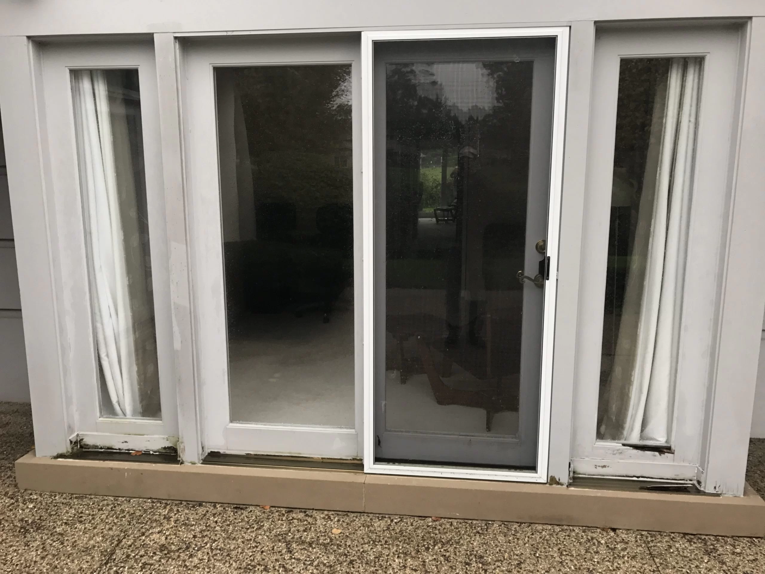 Screen-patio-door-repair-Deerfield-IL