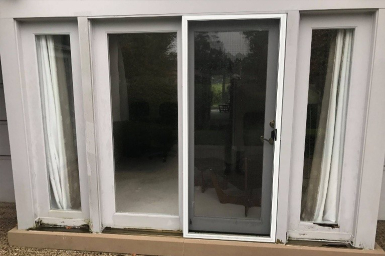 Repairs of patio doors in Naperville