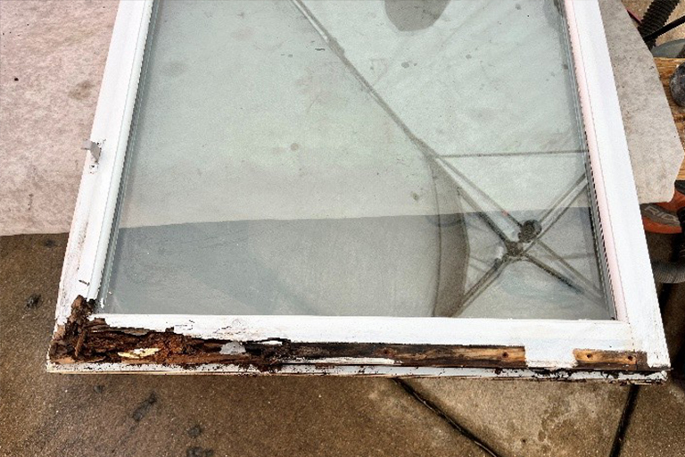 Replacement of window sashes in Naperville