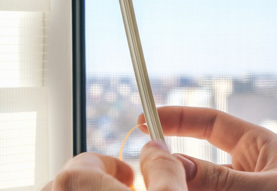 Weatherstripping glass window